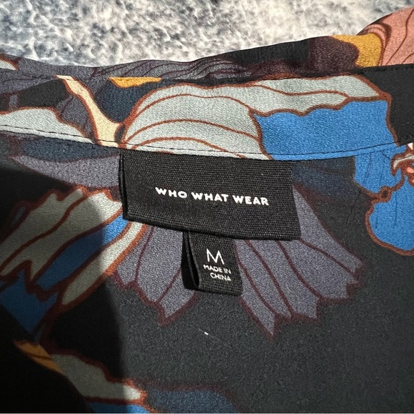 Who What Wear floral blouse - Picture 3 of 5